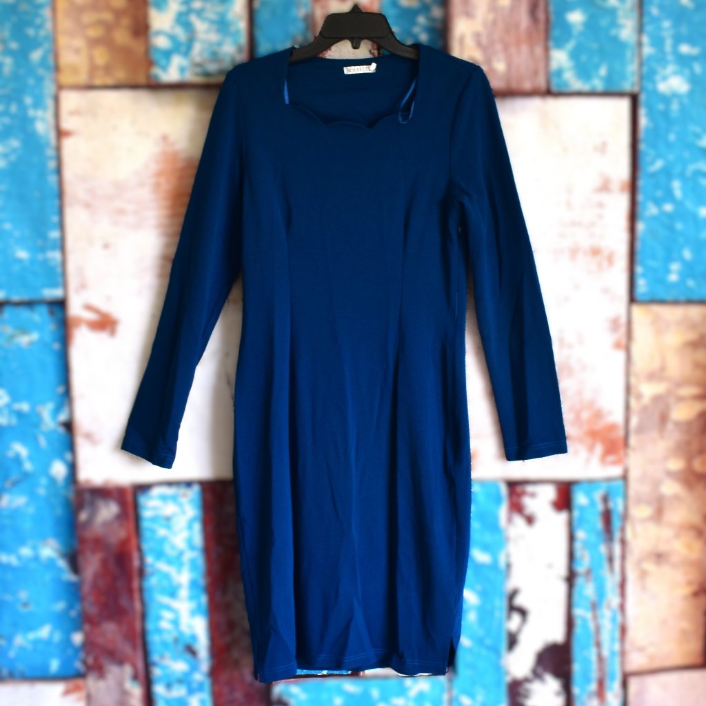Women's Mikarose Dress Long Sleeve Casual Scalloped Neckline Medium Navy Blue